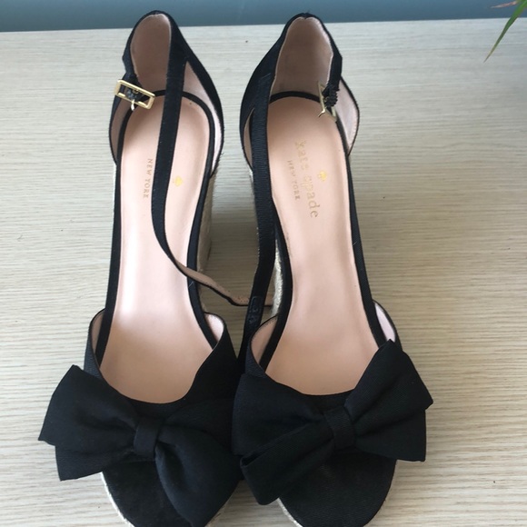 kate spade Shoes - Kate Spade Bow tie Wedges